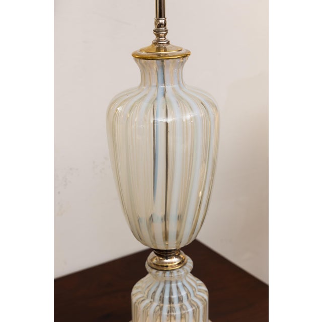 Italian Pair of Mid 20th Century Italian White and Clear Glass Murano Style Lamps For Sale - Image 3 of 7