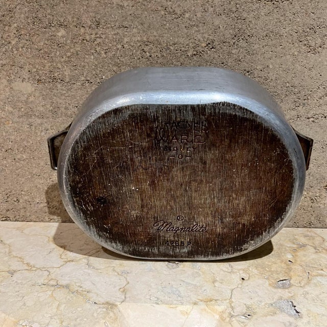 Silver 1960s Wagner Ware Magnalite 4265 Oval Roaster Lidded Dutch Oven For Sale - Image 8 of 12