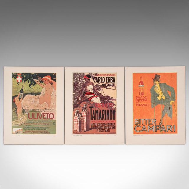 Paper Vintage Folio of 24 Posters, Italian, Prints, Advertising, Art Exhibition Set For Sale - Image 7 of 12