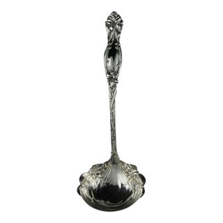 International Simpson Frontenac 1903 Oyster Ladle Sterling Silver 10" Floral For Sale
