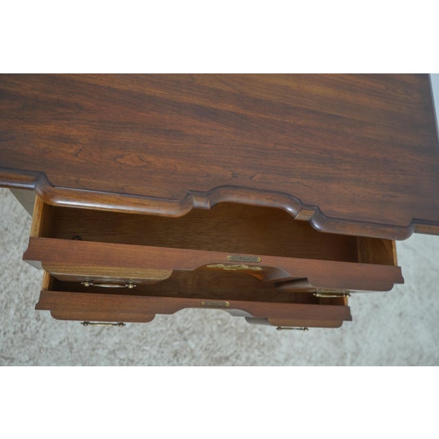 Queen Anne Pennsylvania House Blockfront Cherry Lowboy For Sale - Image 3 of 12
