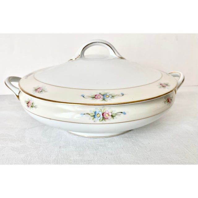 Vintage Noritake Nippon "The Sedan" Hand-Painted Round Covered Vegetable Nippon Hand Painted M Wreath For Sale - Image 15 of 17