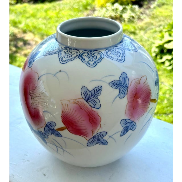 Chinoiserie Chinese Export Cherry Blossom Vase For Sale - Image 3 of 8