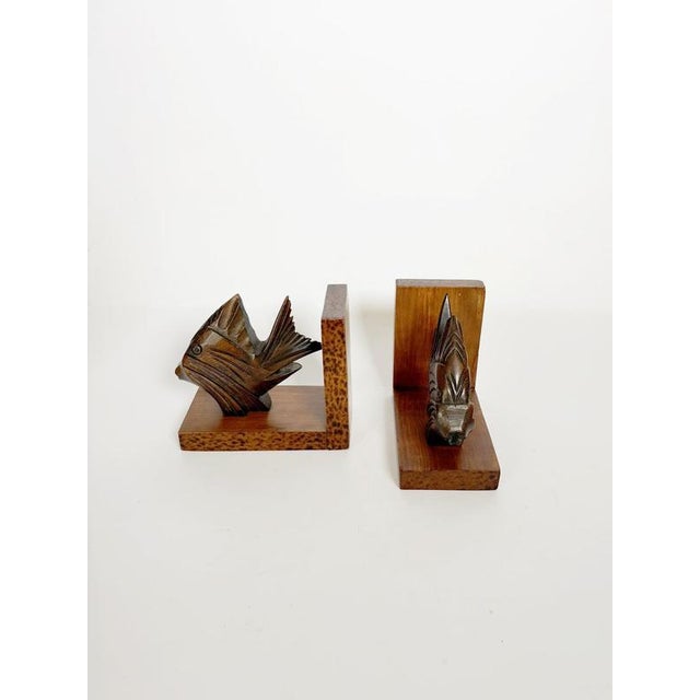 Wooden Bookends with Fish Decoration, France, 1960s, Set of 2 For Sale - Image 4 of 10