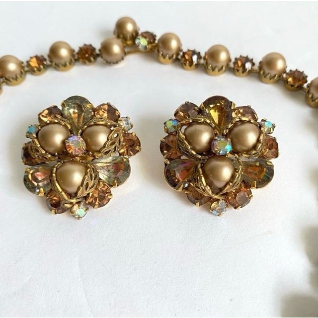 Mid-Century Modern Kramer Necklace & Clip on Earrings Demi Parure Vintage 50s Pearl Rhinestone Aurora Borealis Crystal Signed For Sale - Image 3 of 12