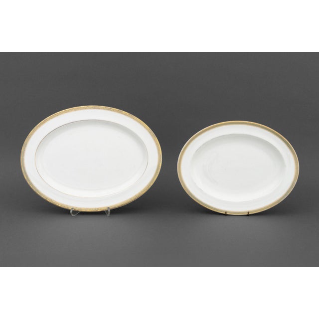 Royal Doulton "Clarendon" Pattern Partial Porcelain Dinnerware Service, 84 For Sale - Image 17 of 18