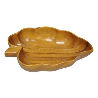 Vintage Mid Century Modern Monkey Pod Carved Koa Wood Banana Leaf 16" Fruit Bowl For Sale