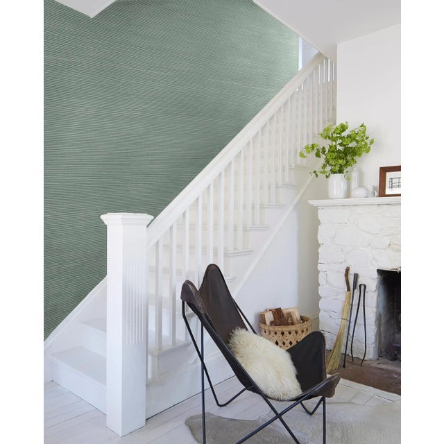 This listing is for a wallpaper sample only. If you'd like to purchase this wallpaper, please click here:...