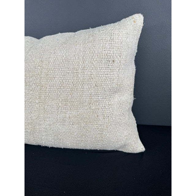 Turkish Hemp Pillow Cushion Natural Beige Pillow Cushion Cover 16" x 24" For Sale - Image 4 of 4