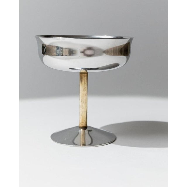 This elegant set of 6 vintage champagne bowls from 1970s Italy perfectly reflects the refined glamour of the era. Each...