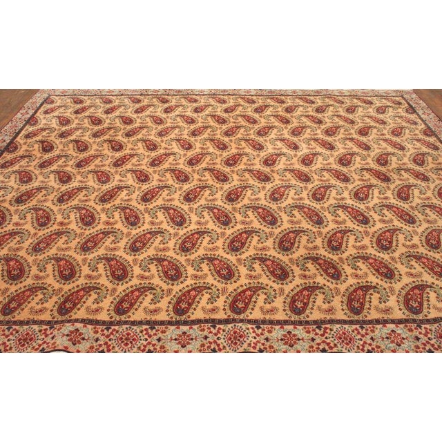 Middle Eastern Hand-Knotted Rug in Wool For Sale - Image 5 of 11