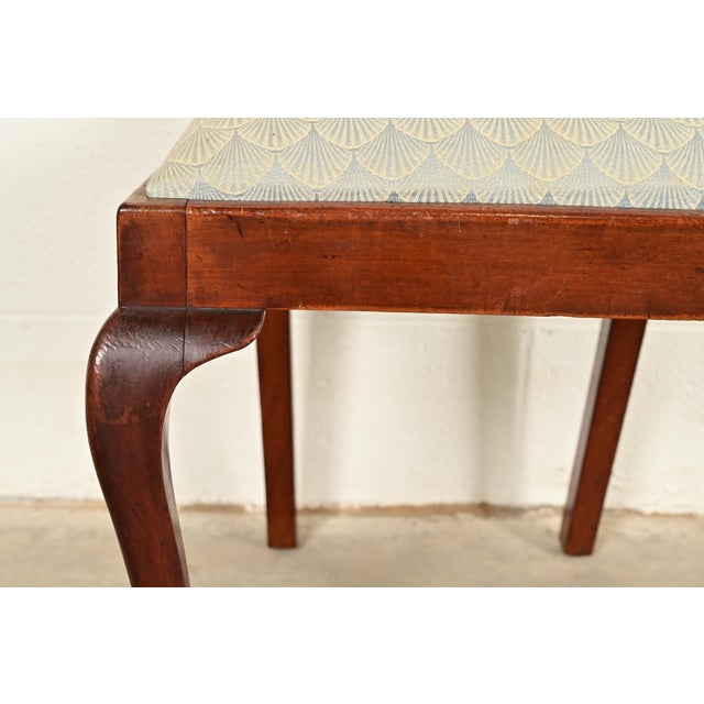 Brown Henredon Style Georgian Carved Mahogany Side Chairs or Dining Chairs, Pair For Sale - Image 8 of 13