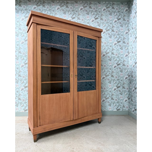 Wood Empire Wooden Display Case, 1950s For Sale - Image 7 of 9