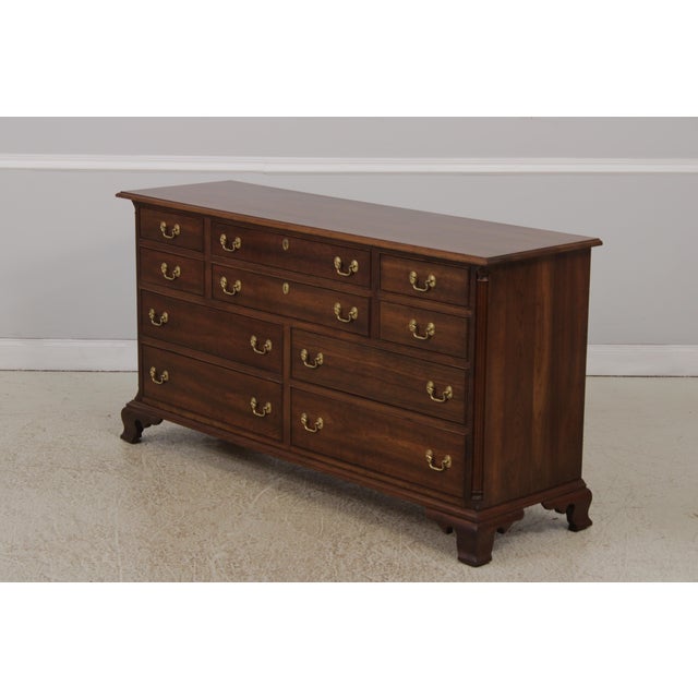 Traditional Stickley Cherry Valley 10 Drawer Dresser For Sale - Image 3 of 14