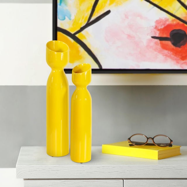 Contemporary Holland Daffodil Tall Vase For Sale - Image 3 of 11