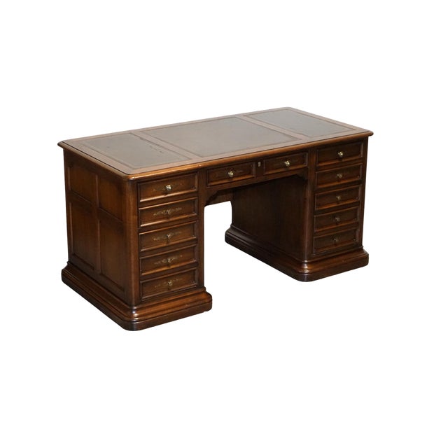 Vintage Hekman Usa Twin Pedestal Desk with Brown Leather Top Brass Handles For Sale