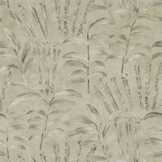 Zoffany Richmond Park Wallpaper in Paris Grey For Sale