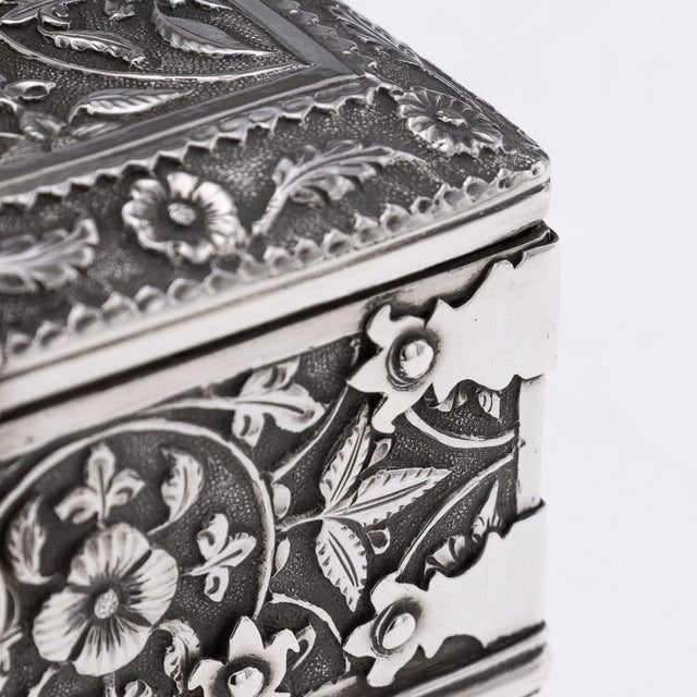 Antique Indian Madras Silver Casket, 1890 For Sale - Image 11 of 18