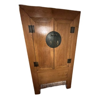 Late 19th Century Qing Dynasty Elm Armoire For Sale