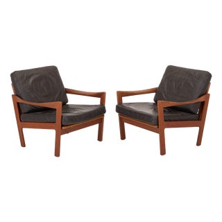Vintage Easy Chairs by Illum Wikkelsø for Niels Eilersen, 1960s, Set of 2 For Sale