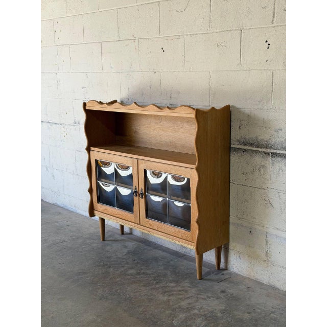 Mid-Century Modern Jk Møbler ApS Scalloped Two-Door Oak and Glass Bookcase Danish Mid-Century Modern 1970s For Sale - Image 3 of 12