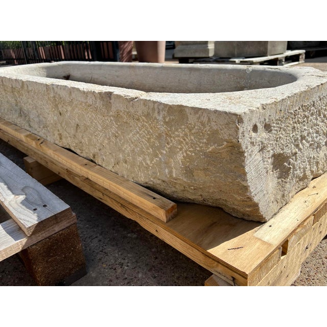 French Country 19th Century French Limestone Trough Basin With Iron Horse Tie Rings, Burgundy For Sale - Image 3 of 12
