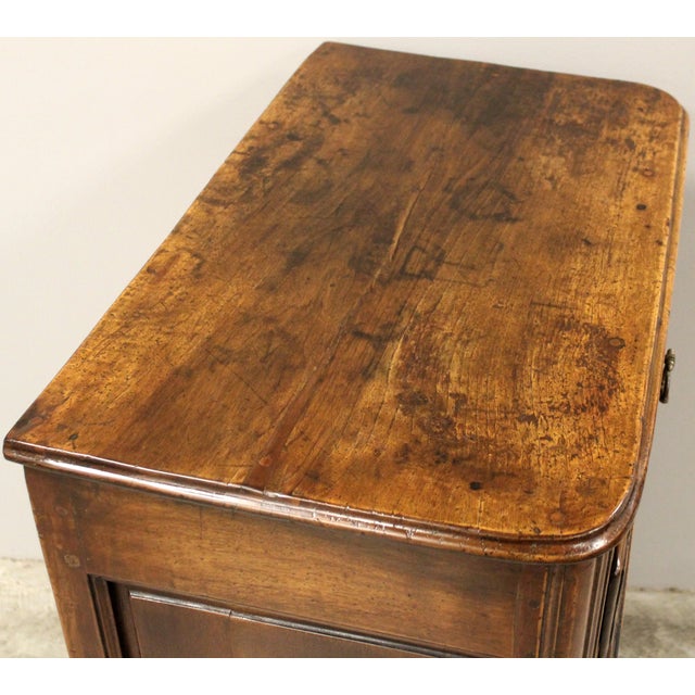 Antique Louis XV Buffet in Walnut, 1700s For Sale - Image 10 of 16