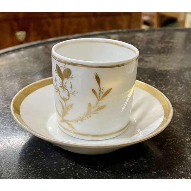 Cups and Saucers in Paris Porcelain, Early 19th Century, Set of 8 For Sale - Image 6 of 12
