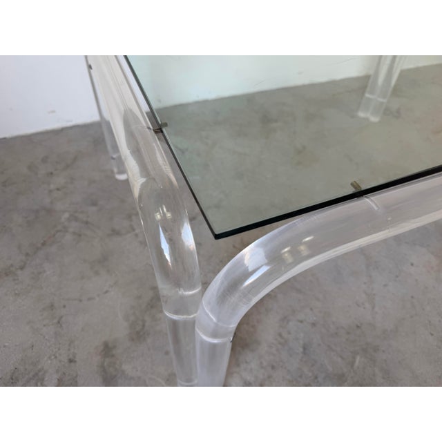 1970s 1970s Vintage Karl Springer / Charles Hollis Jones Style Tubular Lucite & Glass Coffee Table For Sale - Image 5 of 12