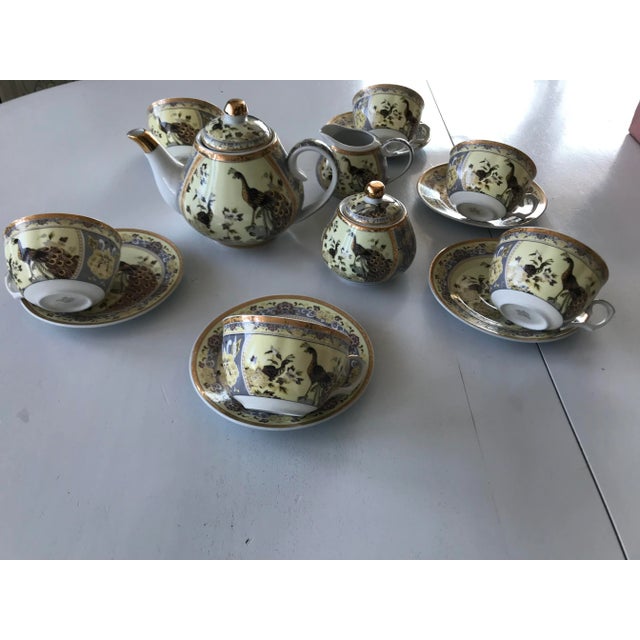 Japanese Porcelain Yamasen With a Pavia Motif, Set of 15 For Sale - Image 3 of 18