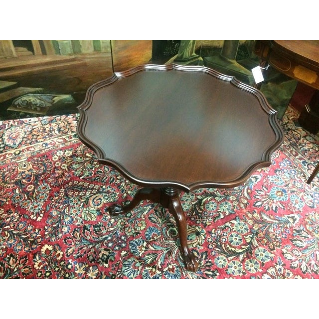 Wood Vintage Mahogany Pedestal Table, Scalloped Accent Table For Sale - Image 7 of 7