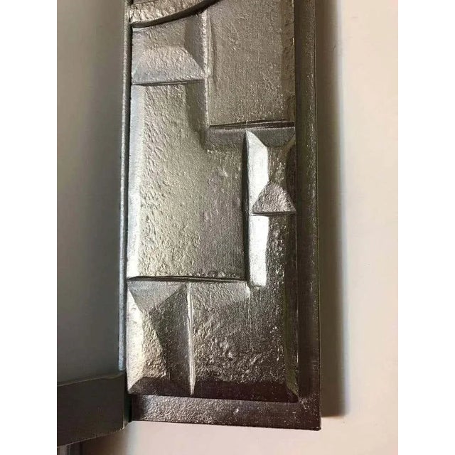 1930s Pair of Geometric French Art Deco Wall Sconces For Sale - Image 5 of 9