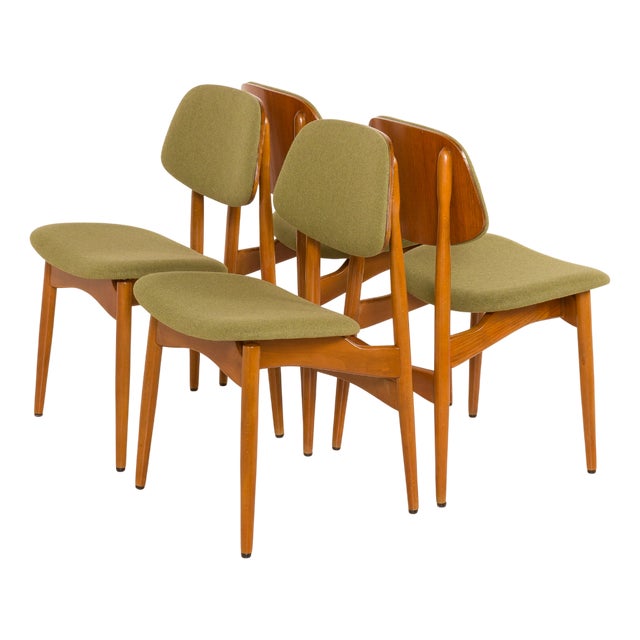 Mid-Century Modern Scandinavian Chairs in the style of Arne Hovmand Olsen, 1970s, Set of 4 For Sale