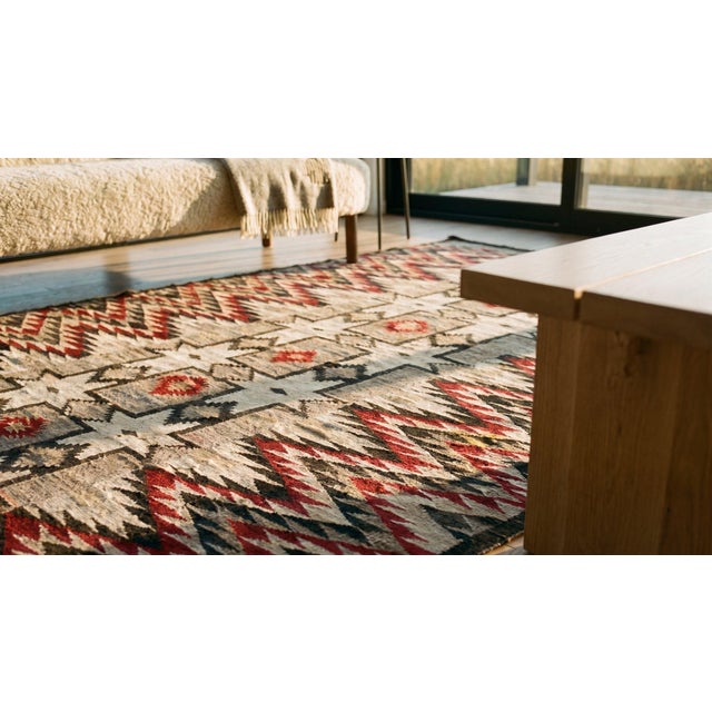 1920s Gray Geometric Antique American Navajo Carpet 3'8" X 5'10" Flatweave Wool Rug For Sale - Image 10 of 12