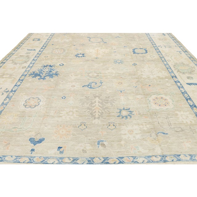 Sky Blue Serene Modern Oushak Style Hand-Knotted Wool Area Rug – Sky Blue & Champagne For Sale - Image 8 of 11