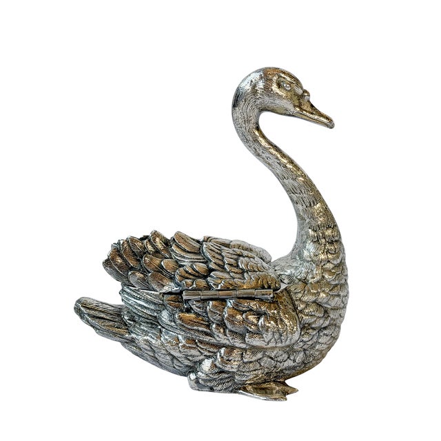 1880’s Victorian Meriden Britannia Quadruple Plate Figural Swan Covered Vessel For Sale In Houston - Image 6 of 9