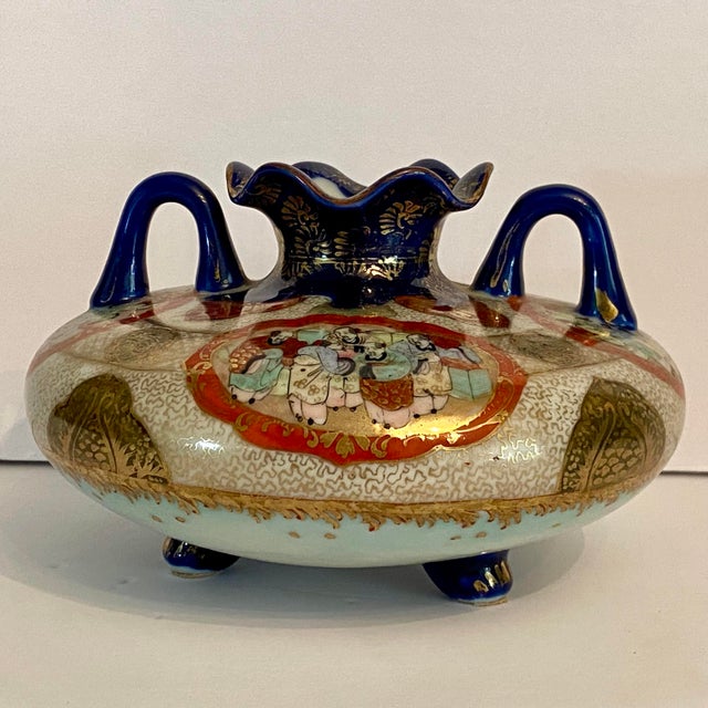 Kutani Japanese 3 Leg Porcelain Vase For Sale - Image 14 of 14