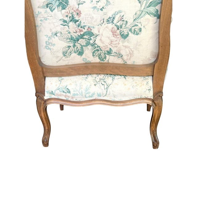 Wood Vintage Pair of Louis XV Style Floral Upholstered Bergère Accent Chairs in English Traditional Style For Sale - Image 7 of 18
