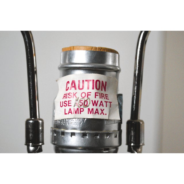 Nessen Studio Mid-Century Modern Nessen Tripod Polished Nickel Chrome Table Lamps a Pair For Sale - Image 4 of 8