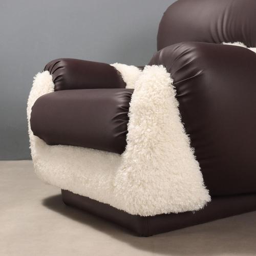 Vintage Italian Lounge Chairs in Leatherette, 1970s, Set of 2 For Sale - Image 5 of 10