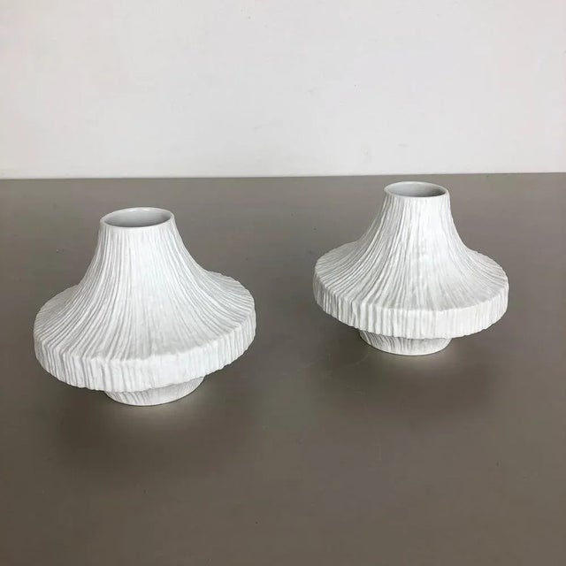 Op Art Porcelain Vases by Heinrich Selb, Germany, 1970s, Set of 2 For Sale - Image 3 of 16