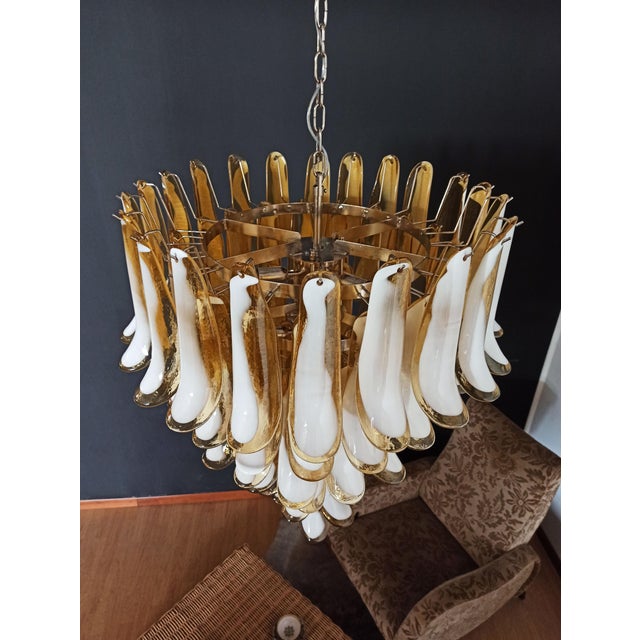 Vintage Italian Murano Chandelier with Caramel Glass Petals in the style of Mazzega, 1990 For Sale - Image 9 of 17