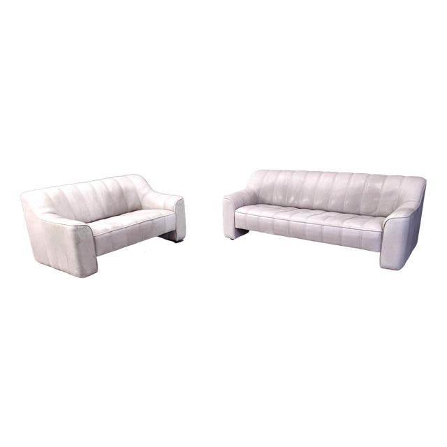 DS44 Sofa and Chair from de Sede, 1960s, 1970s, Set of 2 For Sale