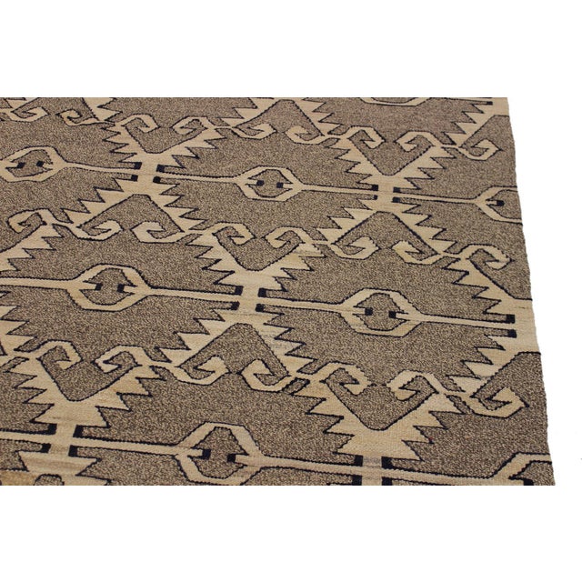 2000 - 2009 Navajo Style Kilim Hand-Woven Wool Rug -5′11″ × 7′10″ For Sale - Image 5 of 8