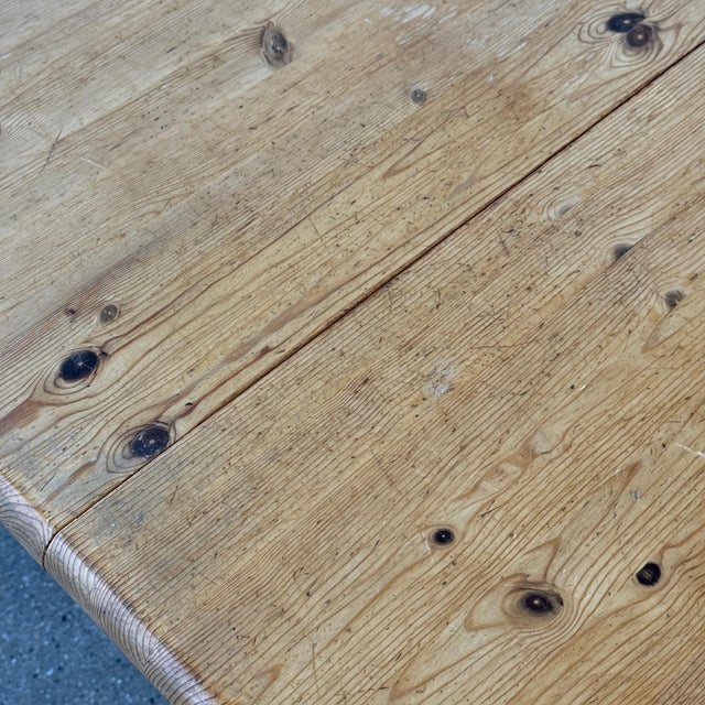 1970s 1970s Carved Daumiller Style Pine Extendable Dining Table For Sale - Image 5 of 8