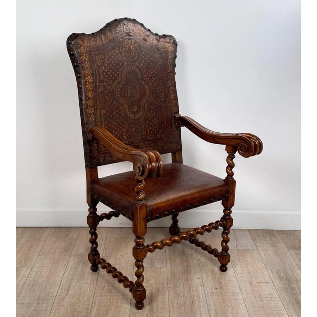 Mid 19th Century Pair of Italian Oversized Carved Baroque Style Thrones in Gilt Tooled Leather, Circa 1860 For Sale - Image 5 of 13