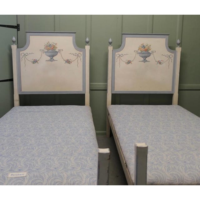 1960s Hand-Painted Twin Beds, 1960s, Set of 2 For Sale - Image 5 of 8