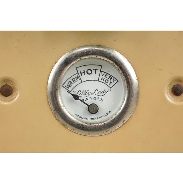 1930s Little Lady Toy Stove by Kokomo For Sale - Image 6 of 13