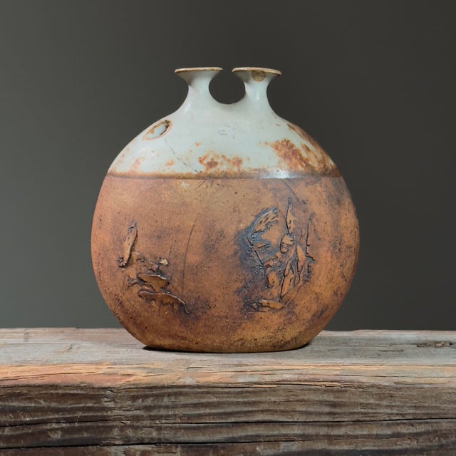 Postmodern Vintage Mid-Century Double Spouted Shino Glazed Weedpot by Isabel Parks, Signed For Sale - Image 3 of 8