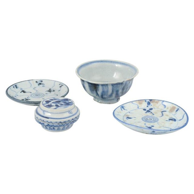 Ceramic Blue and White Porcelain Pieces, Korea, Set of 4 For Sale - Image 7 of 7